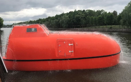FRP Totally Enclosed Lifeboat