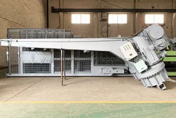 davit for the lifeboat (5)