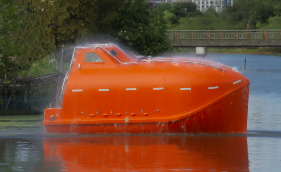 orange resuce boat